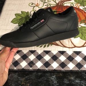 Reebok Classic Princess Black Size 6.5 women’s
